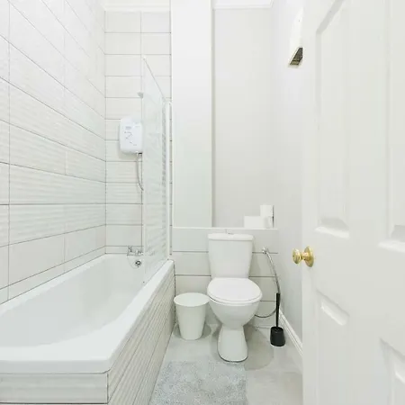 Located On Prestigious Dame Street Apartment Dublin